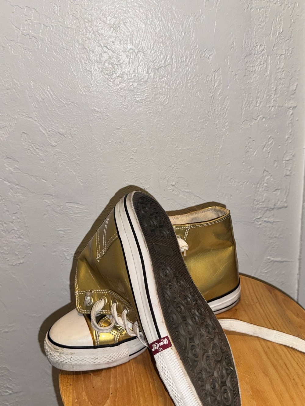 $25 Women’s shoes and boots must go!!!
